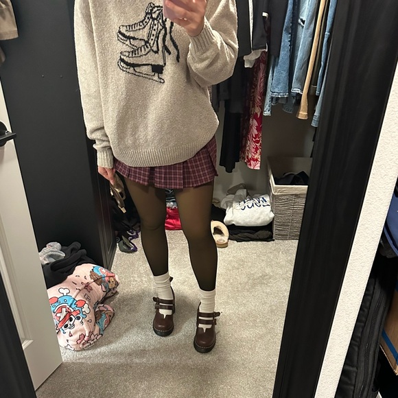 Hollister Dresses & Skirts - hollister red pleated skirt